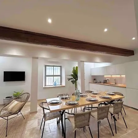 Le M37 * Carcassonne